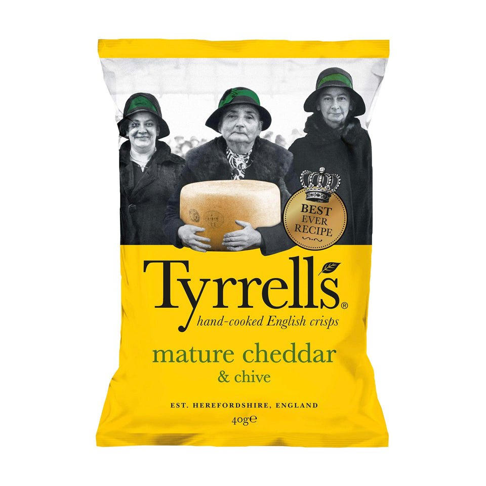 TYRRELLS MATURE CHEDDAR CHEESE & CHIVE CRISPS (40g) x 24